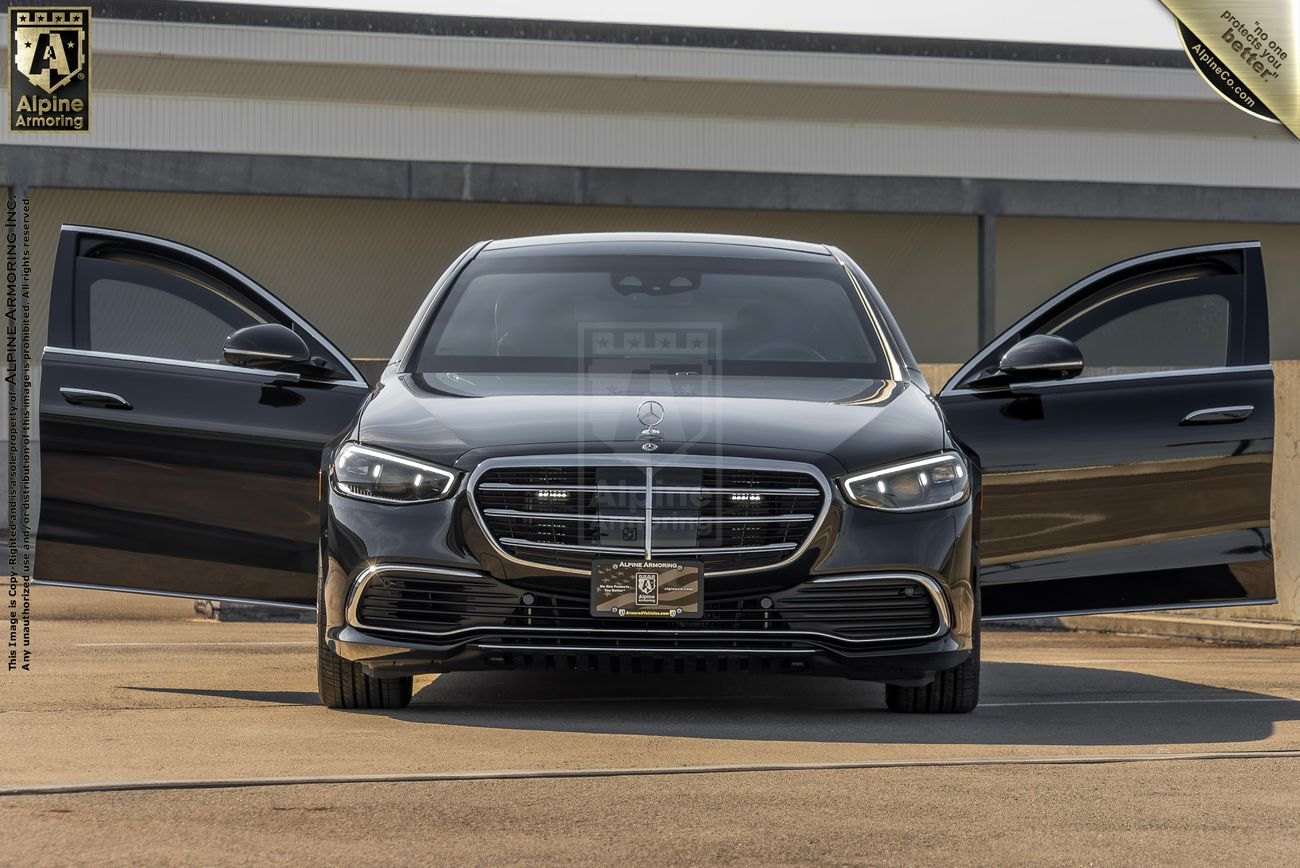 Armored Mercedes-Benz S 580